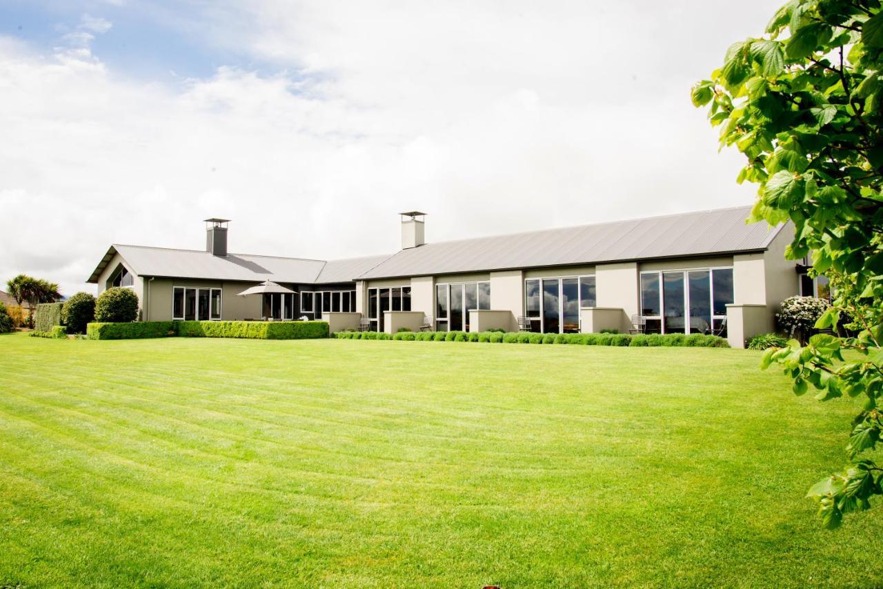 Dunluce Boutique B&B Te Anau Exterior photo