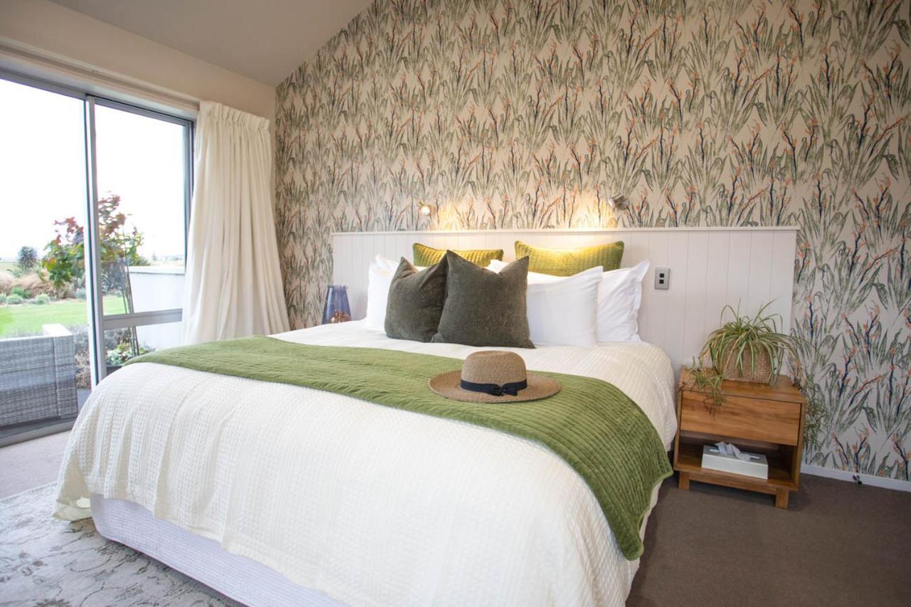 Dunluce Boutique B&B Te Anau Exterior photo
