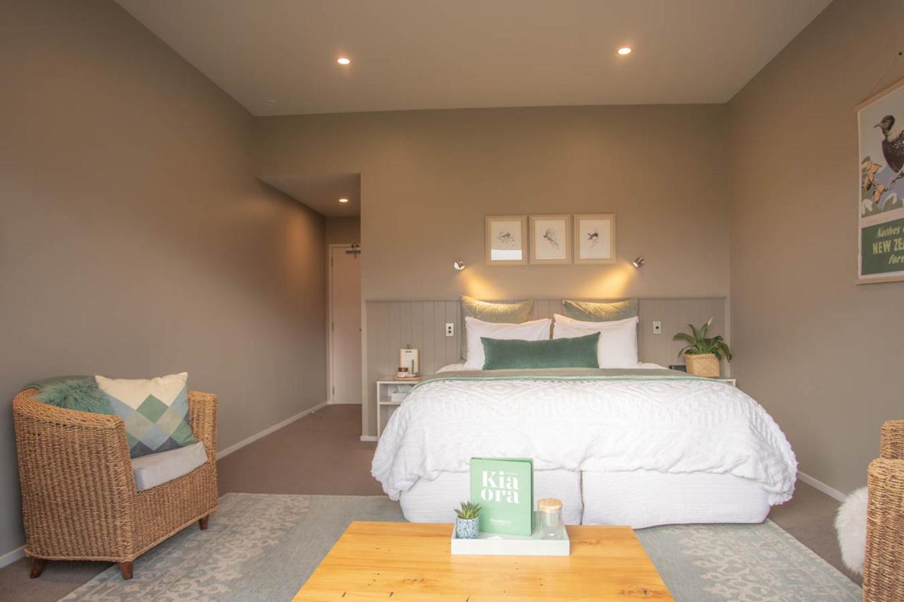 Dunluce Boutique B&B Te Anau Exterior photo
